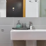 Riverside Luxury With Garage