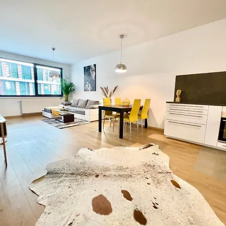 Apartment Riverside Luxury *