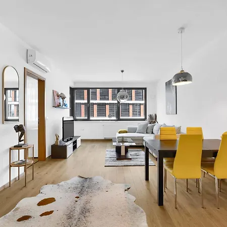 Riverside Luxury With Garage * Братислава