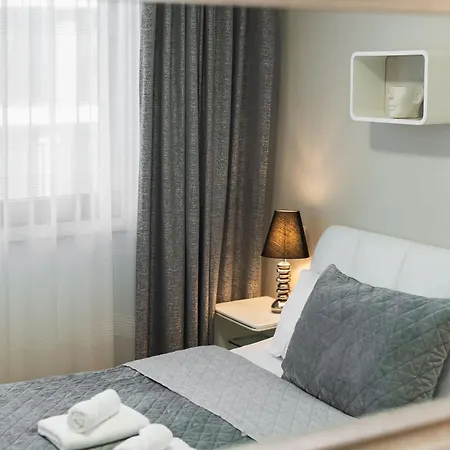 아파트 Riverside Luxury